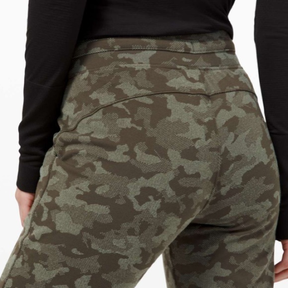 Lululemon Ready to Rulu Jogger 29" Heritage Camo Dark Olive Green Twill Size 2 - Picture 12 of 12